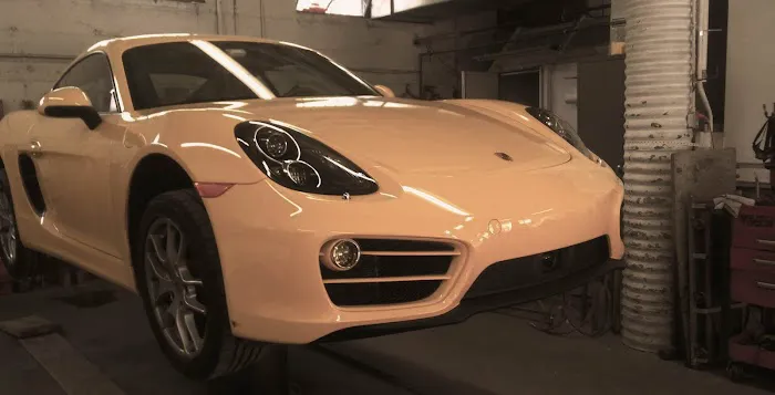 ET Auto Collision Experts 5