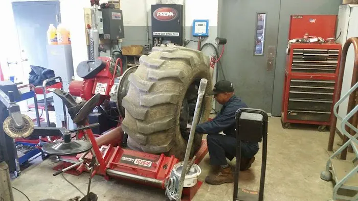 Vec Tire & Auto Service 5
