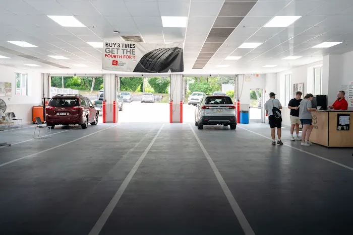 Sloane Toyota of Glenside Service Center 1