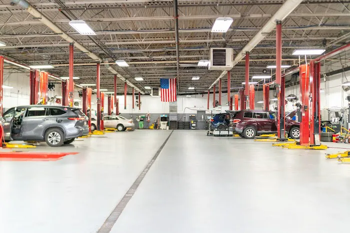 Sloane Toyota of Glenside Service Center 5