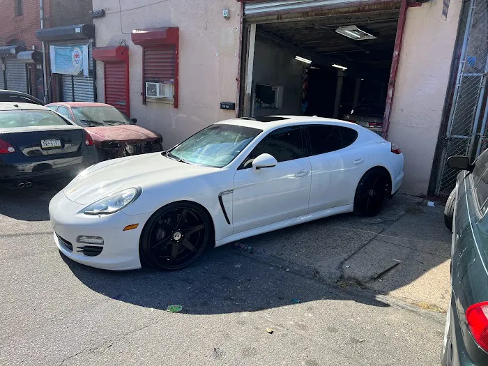 O's unique autobody llc 0