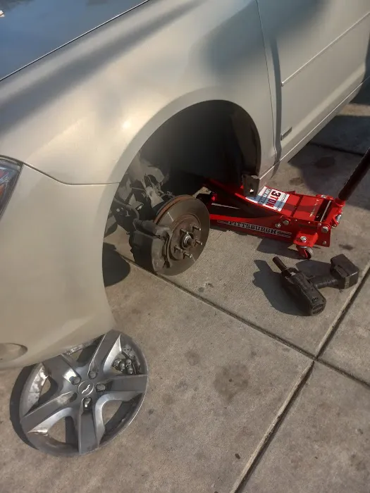 Stan's Tires 8