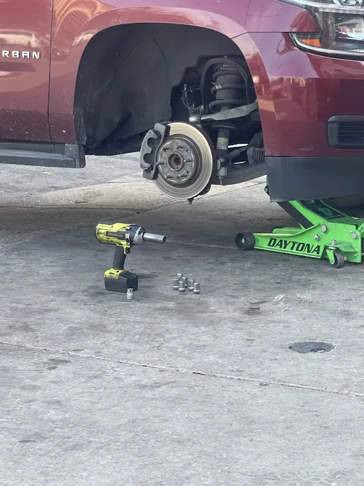 Stan's Tires 9