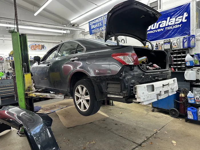 MR Auto Repair 4