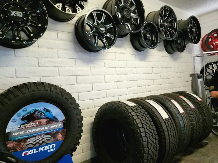 Stockton Hill Tire 3