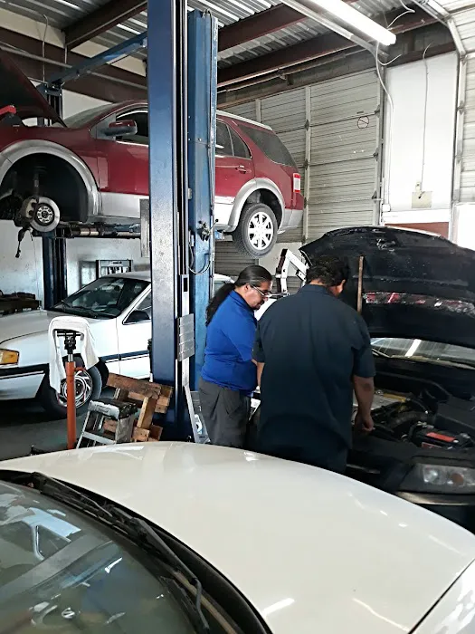 Cesar Auto Center 4