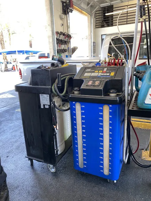 Valvoline Instant Oil Change 2