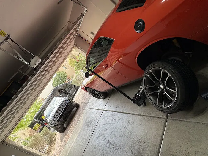 Golden Oasis Mobile Tire Shop 4