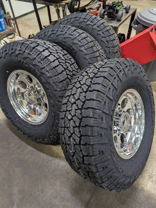 Townline Auto & Tire 5