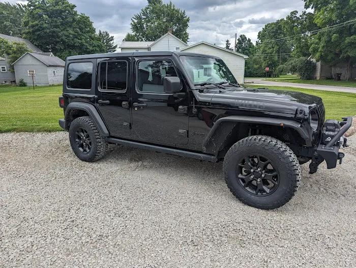 Townline Auto & Tire 6