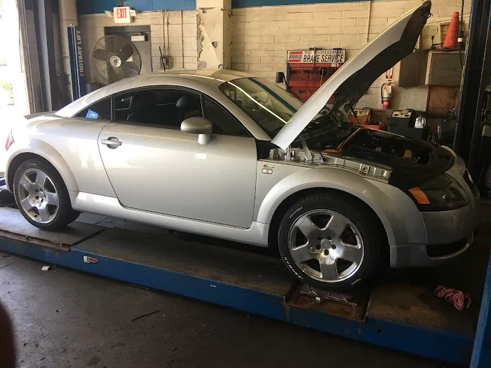 Monro Auto Service and Tire Centers 7