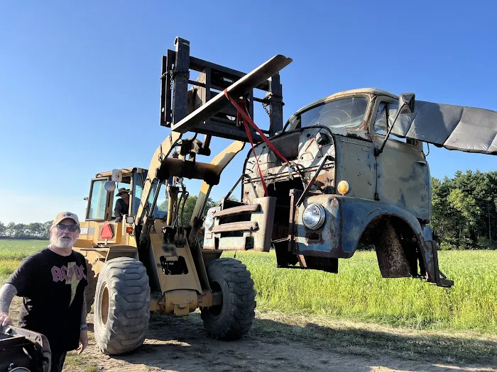 B & B Truck & Auto 8
