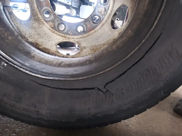 Sidney Truck & Auto Repair LLC 2