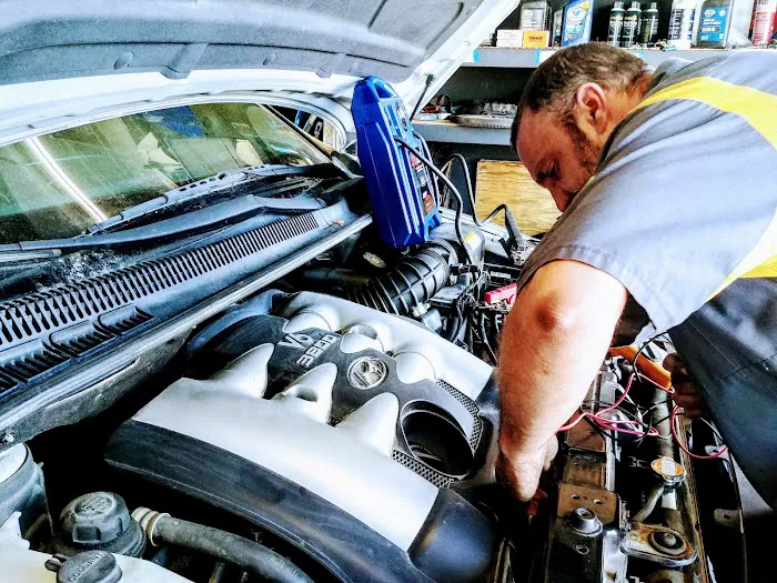 Sidney Truck & Auto Repair LLC 6
