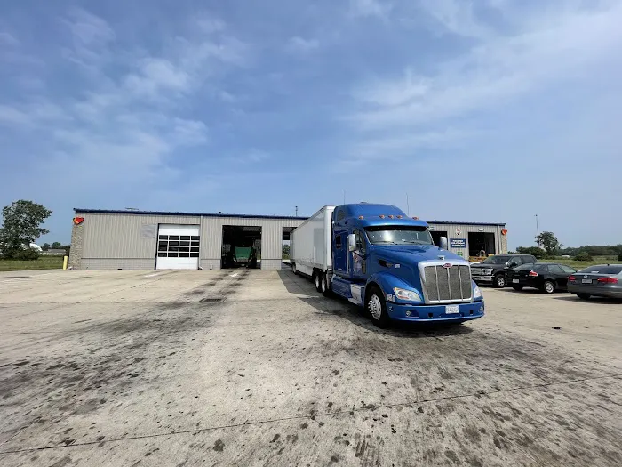 Speedco Truck Lube and Tires 6