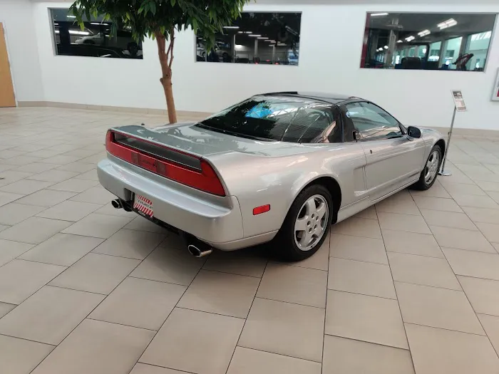 Soriano BodyShop Llc 5
