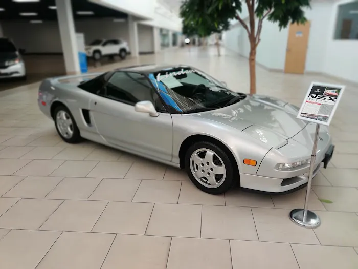 Soriano BodyShop Llc 4