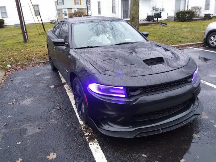 Mendez Motorsport auto body shop 3