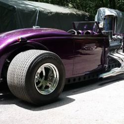 Brian Jones Custom Fabrications LLC. ico