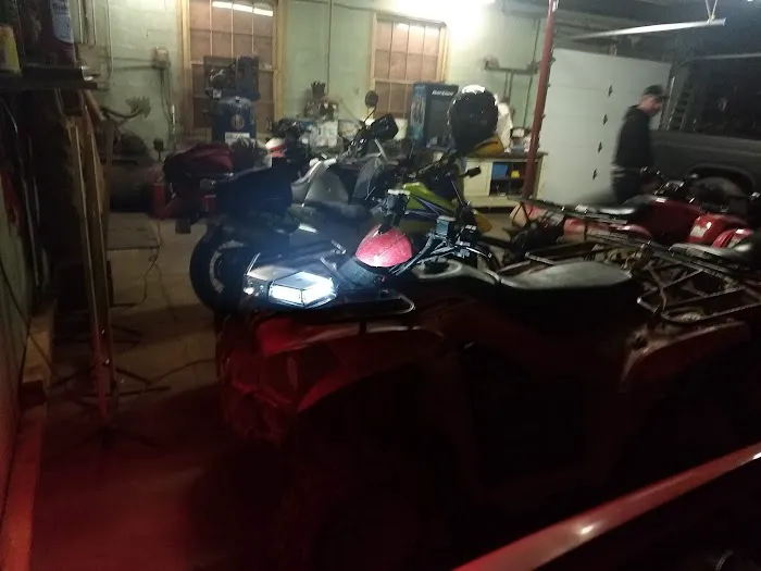 Brookside Garage 0