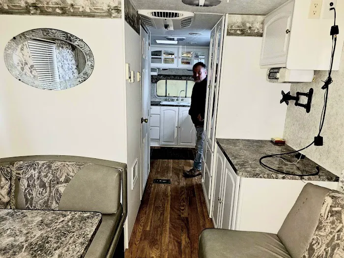 GRAMPS RV PARTS & SERVICE LLC 0