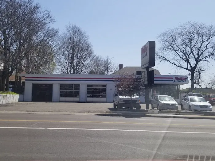 Muffler Brothers 0