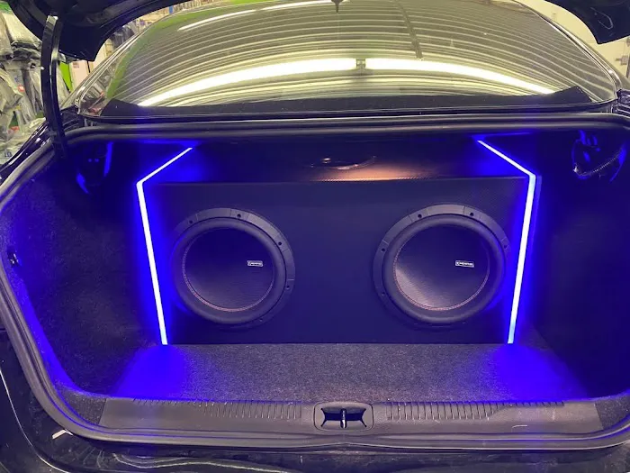 Custom Audio Concepts 5