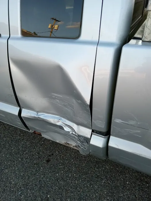 Kinker's Collision Repair 0