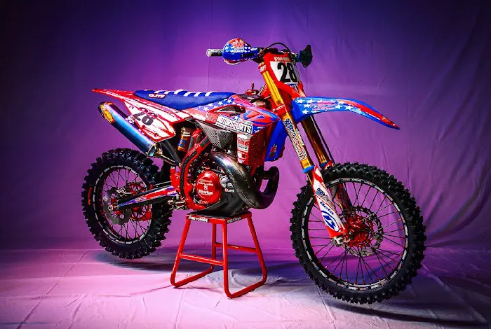 28 Motorsports 8