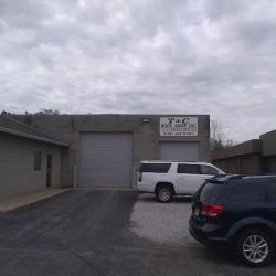 T & C Body Shop ico