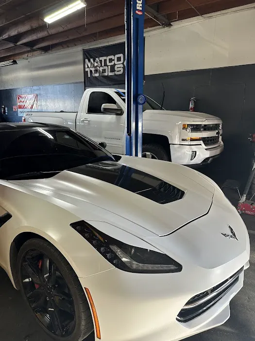 La Barca Auto Services & star smog check 3