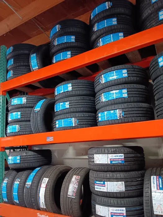 Nayarit Tire Shop and Auto Repair 3