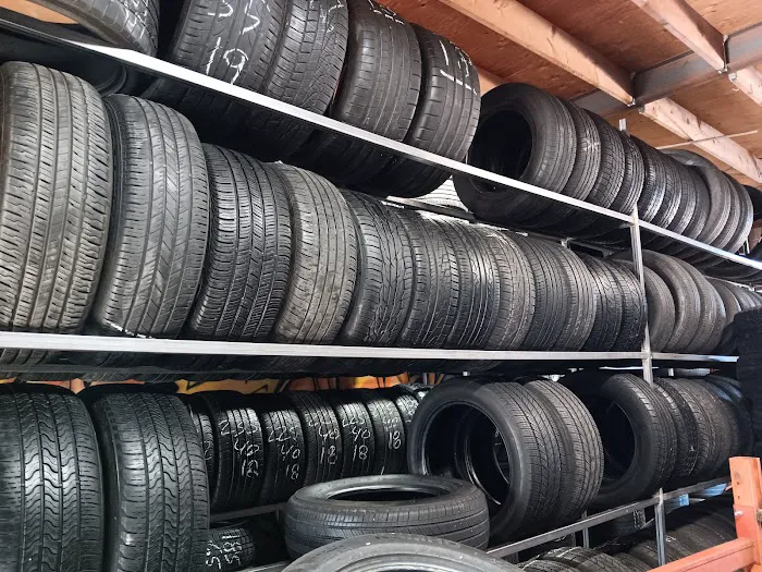 Nayarit Tire Shop and Auto Repair 4