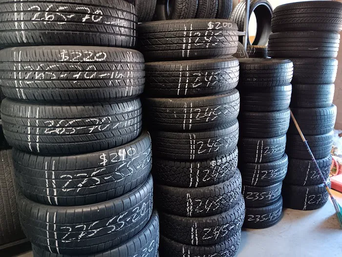 Nayarit Tire Shop and Auto Repair 8