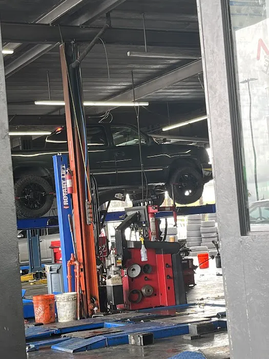 QuickStop Automotive Center 3