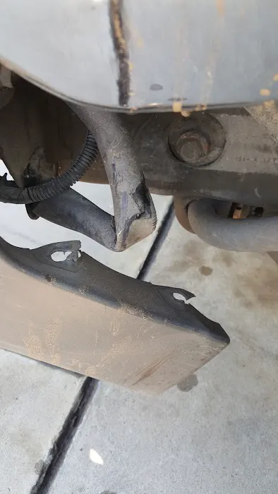 Tom Bell Collision Center 9