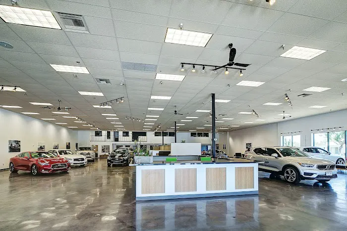 INFINITI Palm Springs Service 0