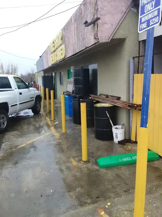 D & J Tire Shop 0