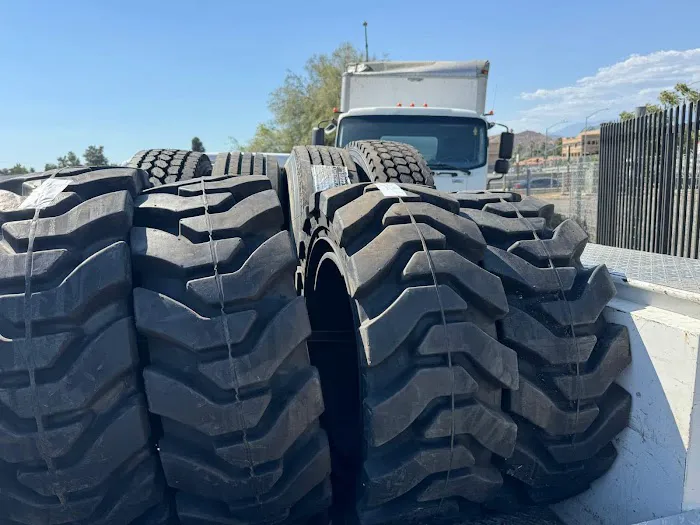 Clave Truck Tire Service 1
