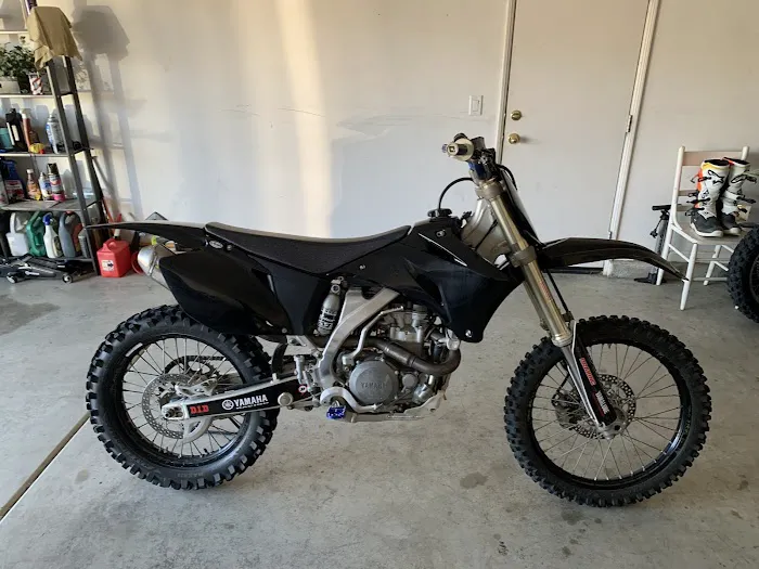 Moto Joe's Motorcycle Stuff 3