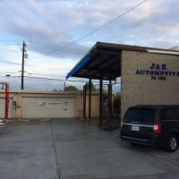 J & E Automotive