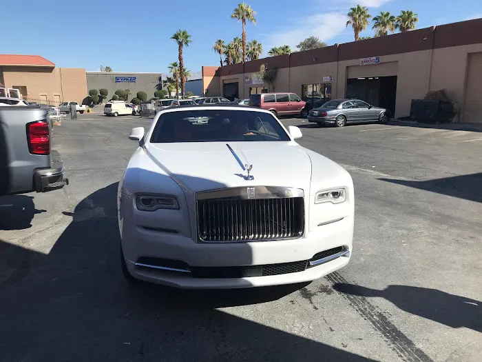 California Customs Autobody & Paint 3
