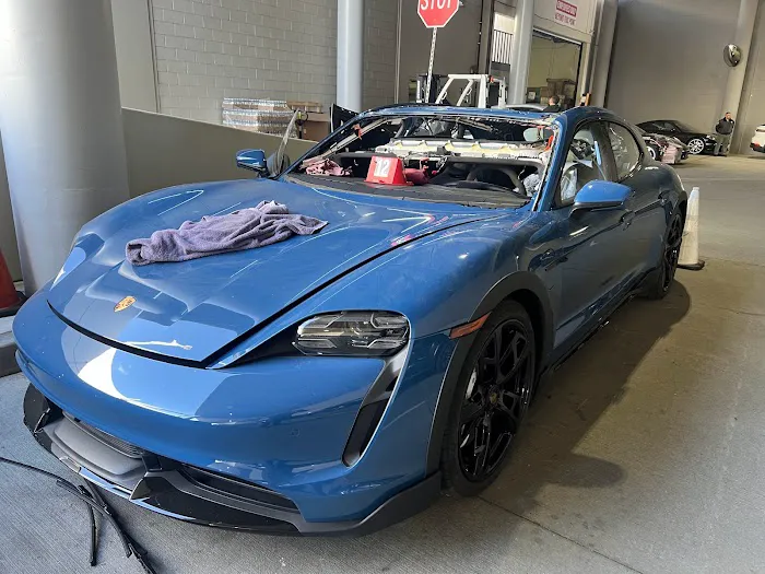 Brady's Auto Glass 8