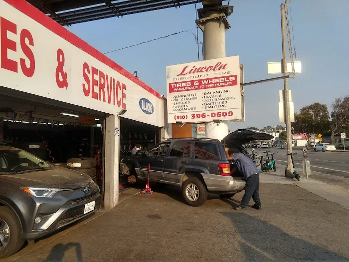 Lincoln Discount Tire 4