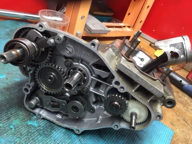Y & H Global Motors 4