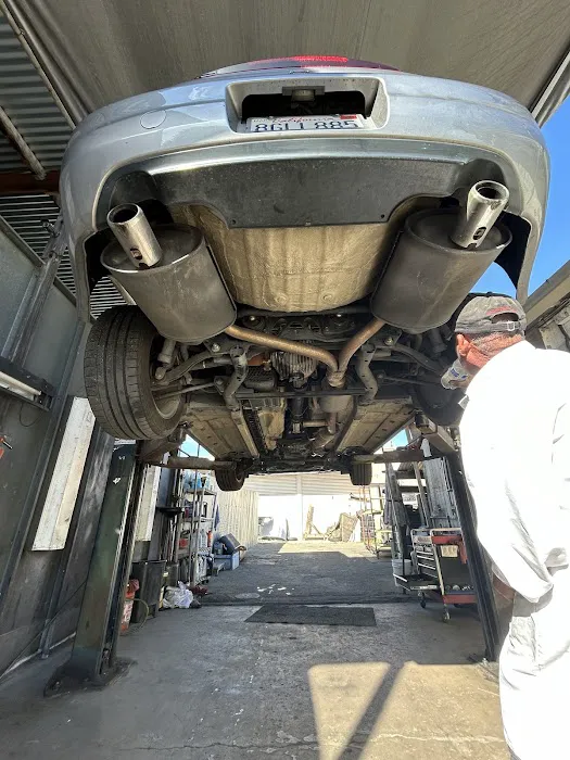 Vinh Phat Auto Repair & Muffler 6