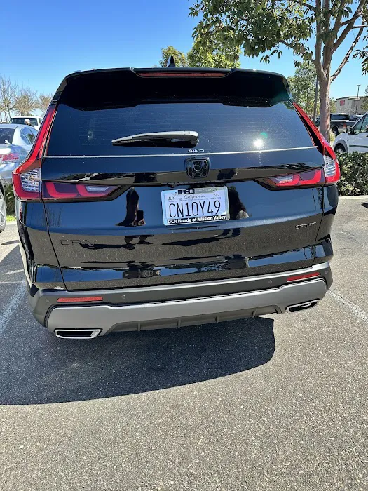 DCH Honda of Mission Valley Service Center 1