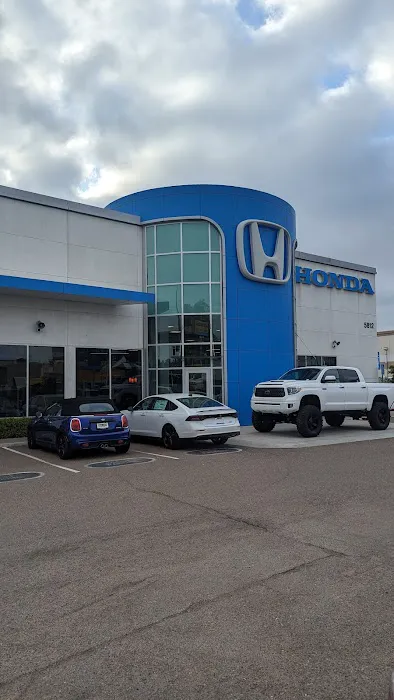 DCH Honda of Mission Valley Service Center 7