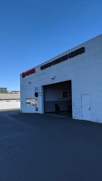 Norm Reeves Toyota Collision Center 0