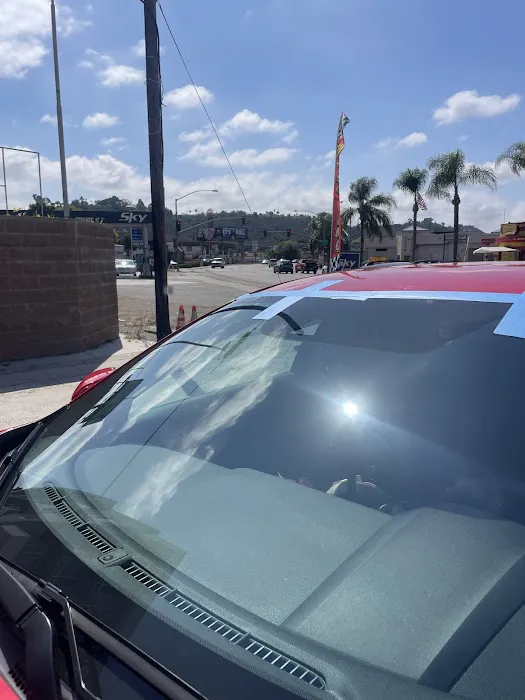3B Auto Glass and Window Tinting 0